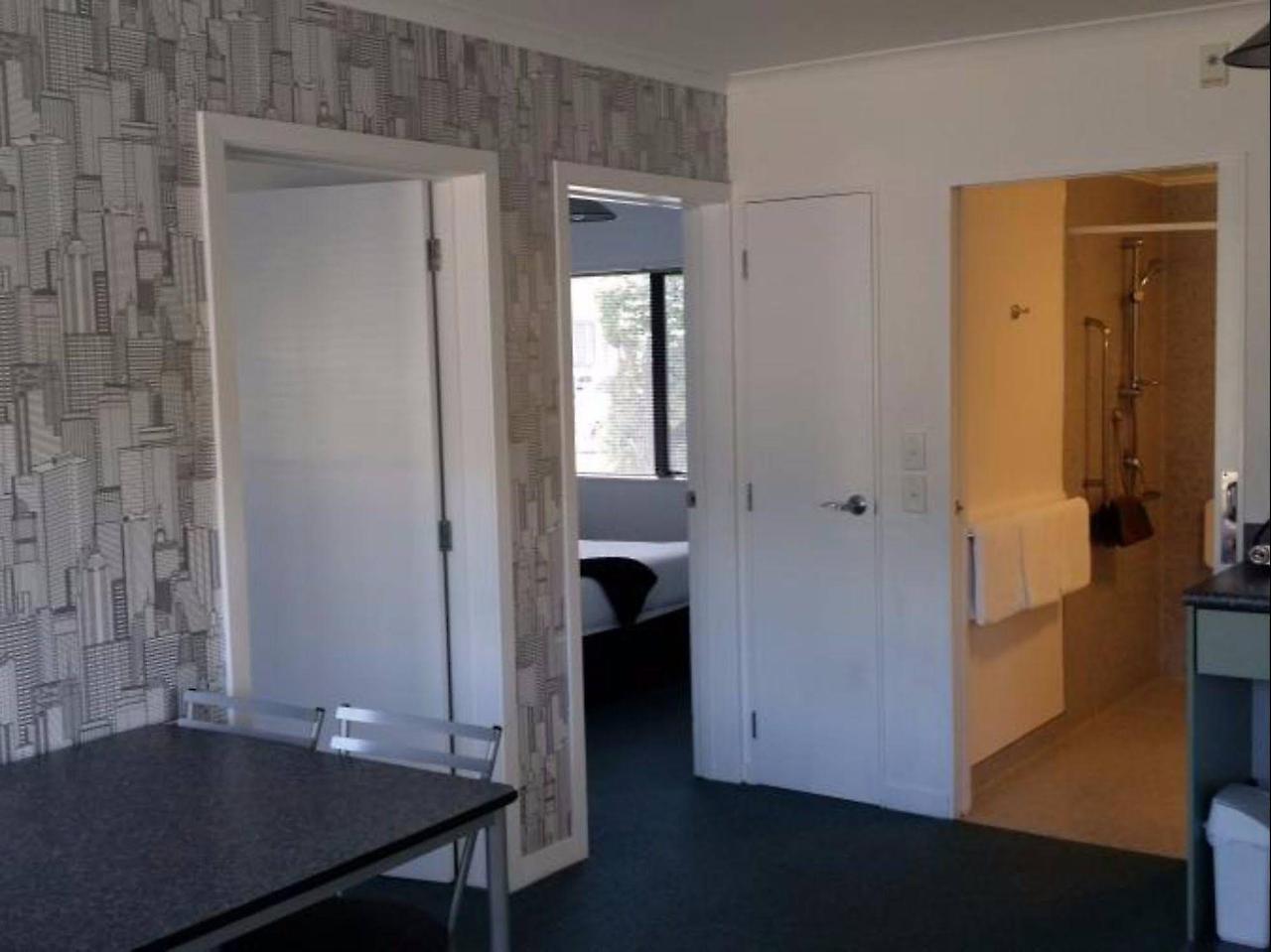 Asure Abode On Courtenay Motor Inn New Plymouth Ngoại thất bức ảnh