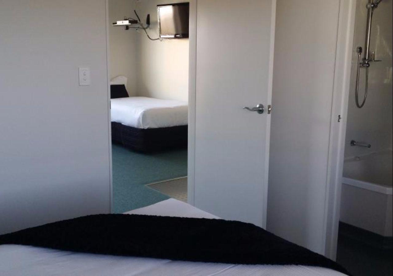 Asure Abode On Courtenay Motor Inn New Plymouth Ngoại thất bức ảnh