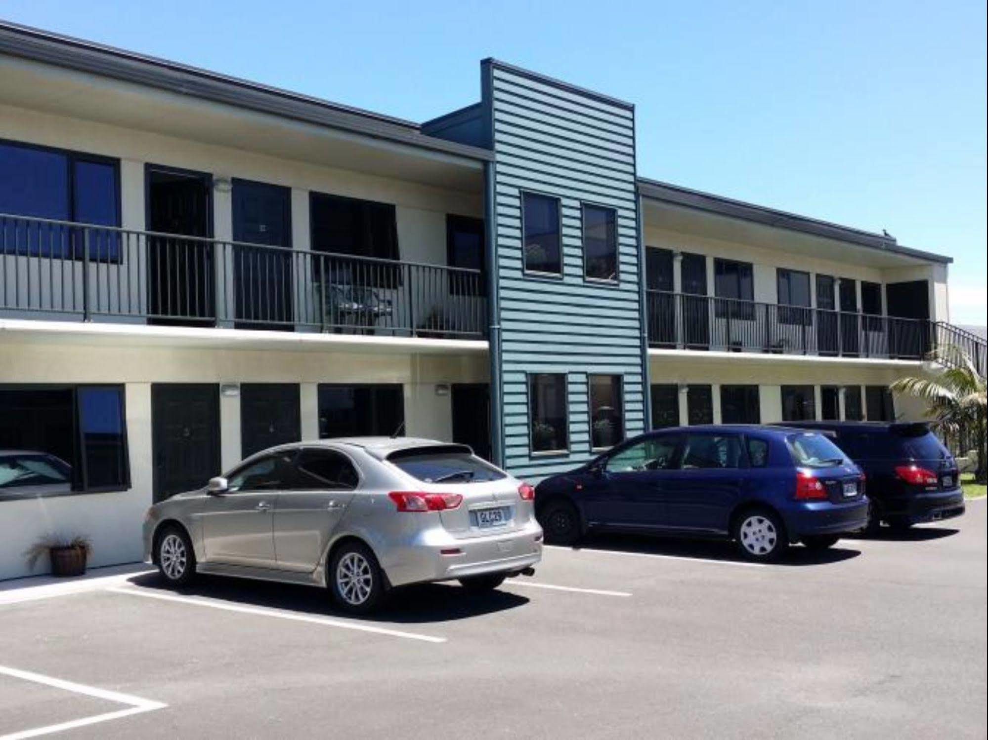 Asure Abode On Courtenay Motor Inn New Plymouth Ngoại thất bức ảnh