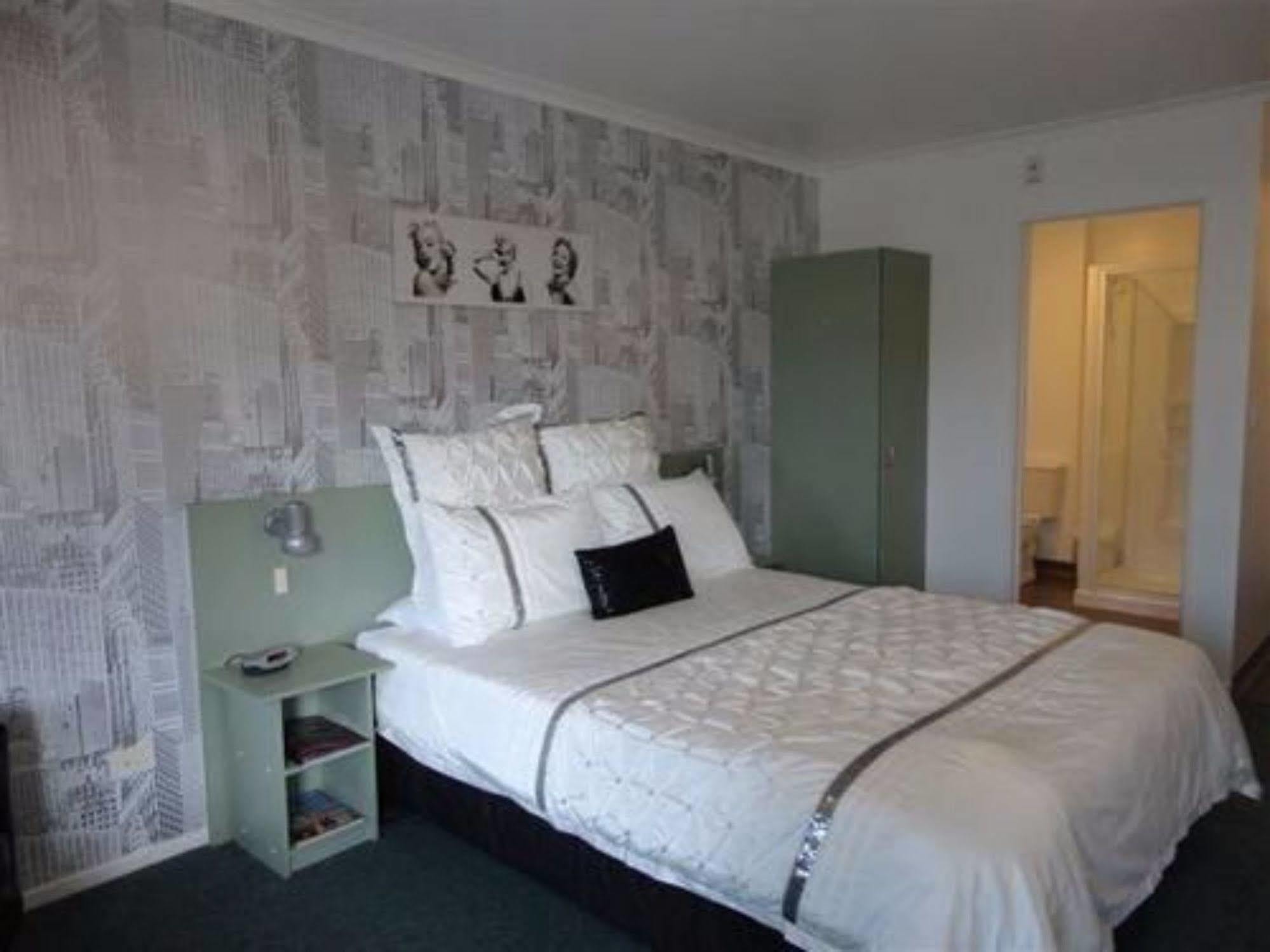 Asure Abode On Courtenay Motor Inn New Plymouth Ngoại thất bức ảnh